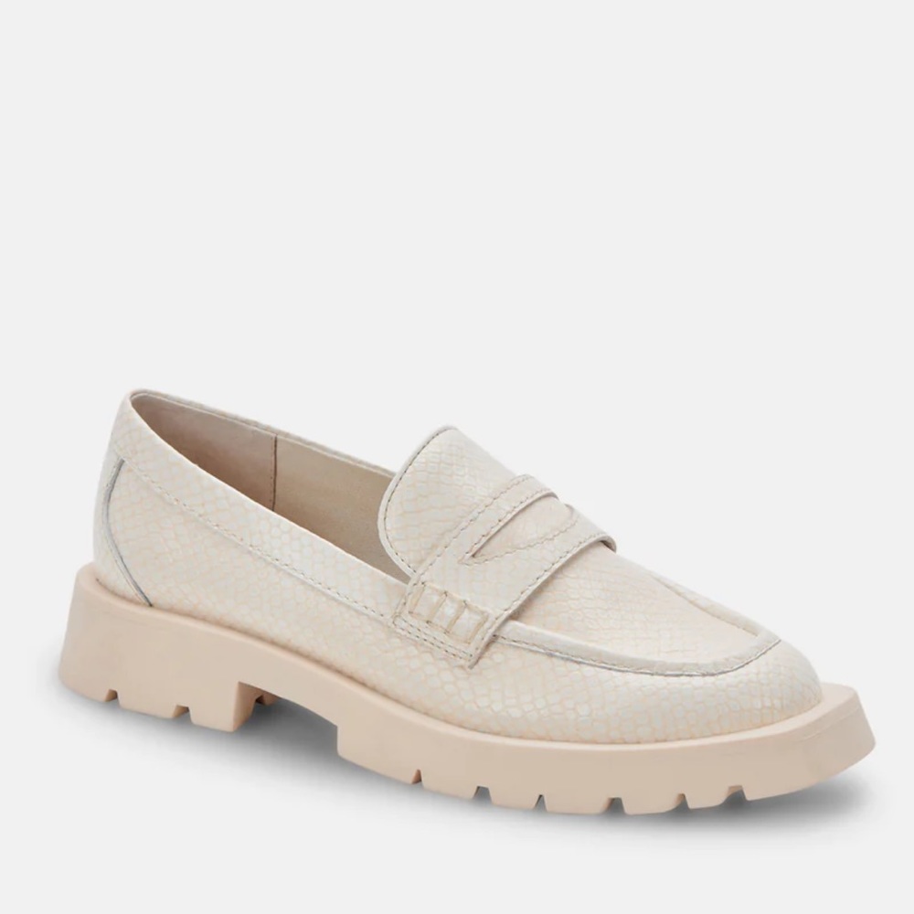 DOLCE VITA ELIAS WIDE FLATS/ LOAFERS, IVORY EMBOSSED LEATHER, SIZE 10 WIDE